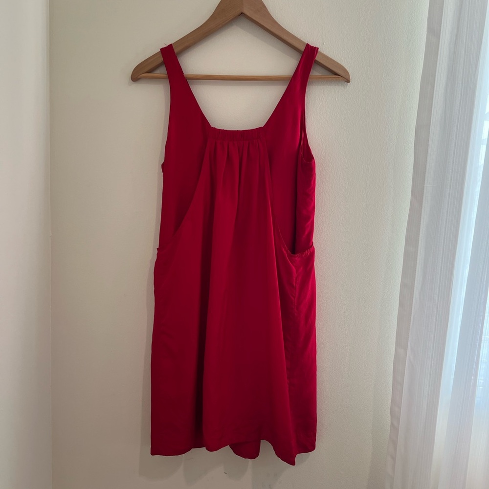 Graham & Spencer Red Sleeveless Mini silk dress